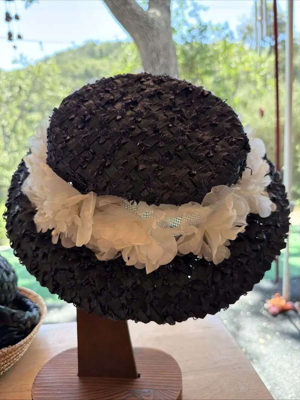 Vintage Straw Hat Delicate Flowers Union Tag 1950-60’s Church Luxury Dark Navy 7